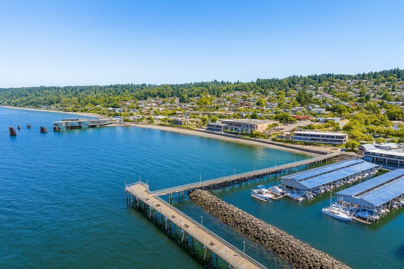 Best Bathroom Remodeling pros in Elkridge, MD